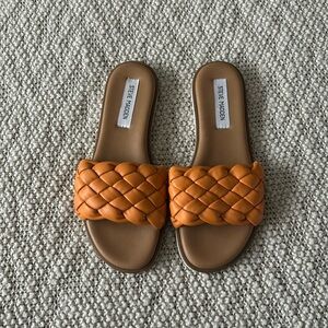 Steve Madden leather sandals size 8